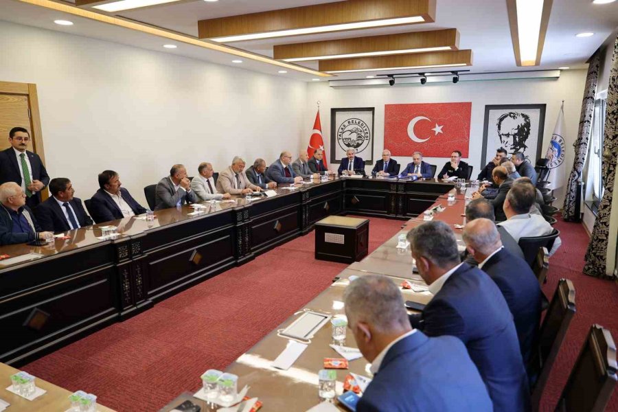 Talas Belediyesi’nde Kırsal Mahallelerin Nabzı Tutuldu