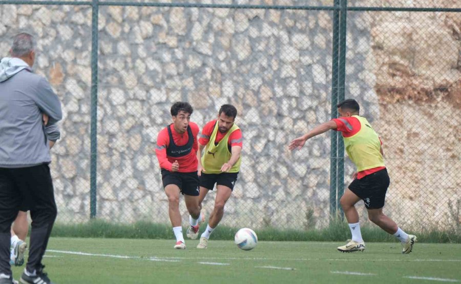 Atakaş Hatayspor, Göztepe Maçı Hazırlıklarını Sürdürdü