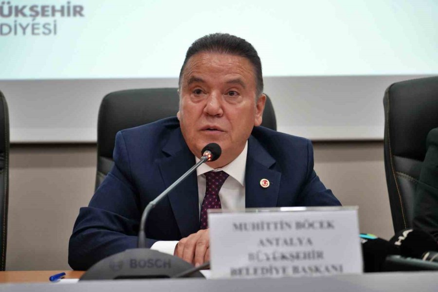 Antalya’da 4. Raylı Sistem Yolda, Havalimanında Slot Rekoru Kırılıyor