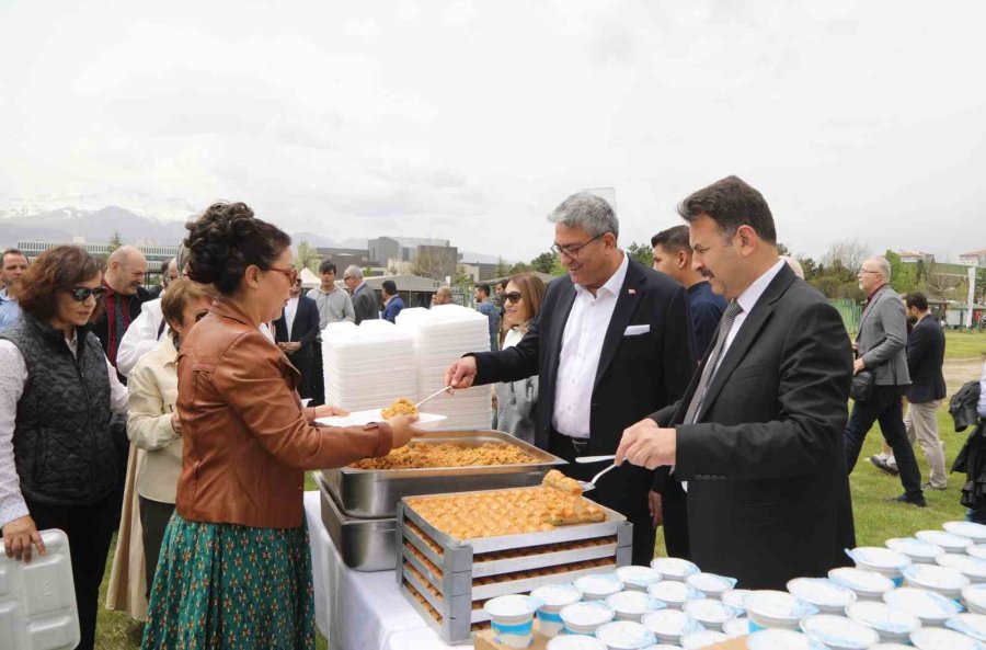 Erü’de Kampüs Günleri’25 Etkinliği Düzenlendi