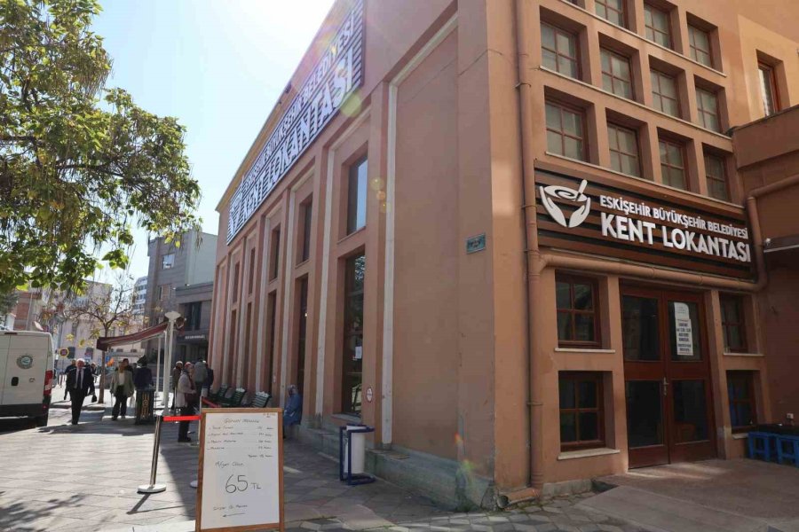 Kent Lokantası "askıda Yemek" İle Binlerce Vatandaşa Dokundu