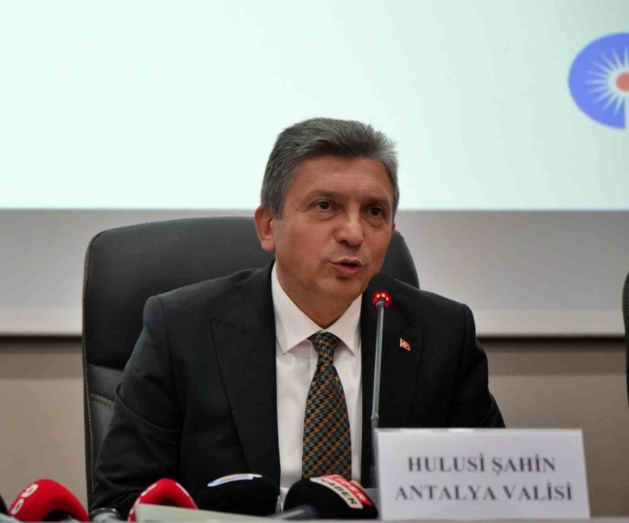 Antalya’da 4. Raylı Sistem Yolda, Havalimanında Slot Rekoru Kırılıyor