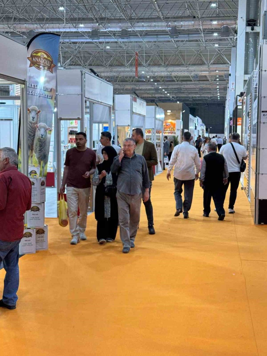 Yerelden Küresele; Kayseri Kadın Kooperatifleri Sahneye Çıkıyor