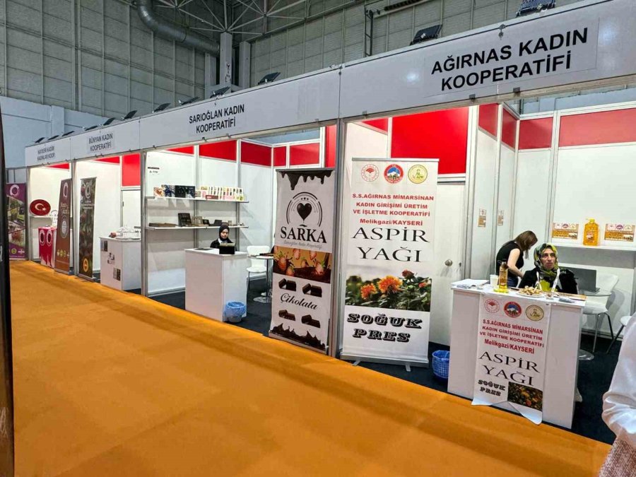 Yerelden Küresele; Kayseri Kadın Kooperatifleri Sahneye Çıkıyor