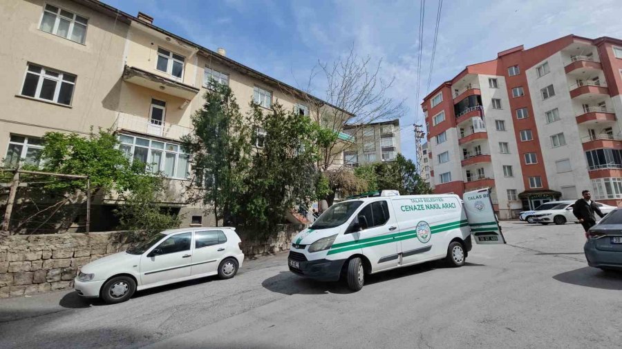 Kayseri’de Cinayet: Tartıştığı Babasını Öldürdü