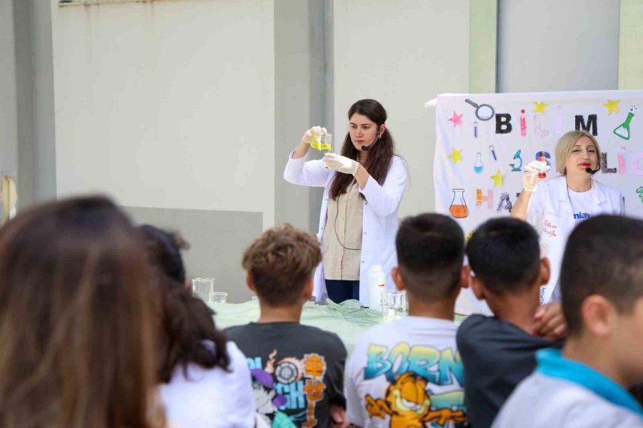 Manavgat Belediyesi’nden Çocuklara Bilim Ve Oyun Dolu Şenlik