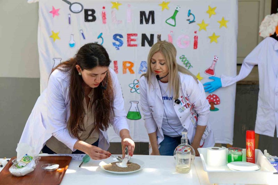 Manavgat Belediyesi’nden Çocuklara Bilim Ve Oyun Dolu Şenlik