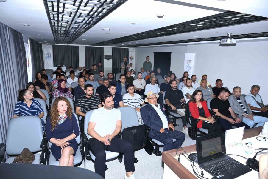 Matso’da ’topraksız Tarımda Çilek Yetiştiriciliği’ Anlatıldı