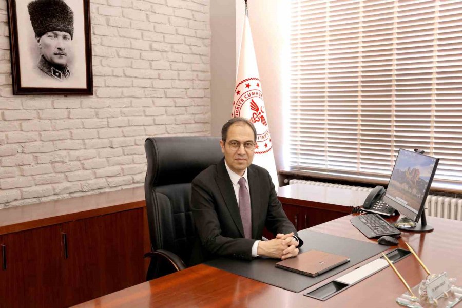 İl Sağlık Müdürü Erşan: "cilt Kanseri Erken Teşhisle Önlenebilir, Güneşten Korunun"