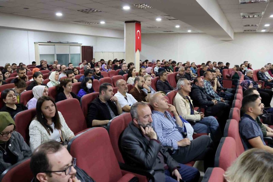 Kayseri Devlet Hastanesi’nde ’dijital Entegrasyon Bilgilendirme Toplantısı’ Gerçekleştirildi