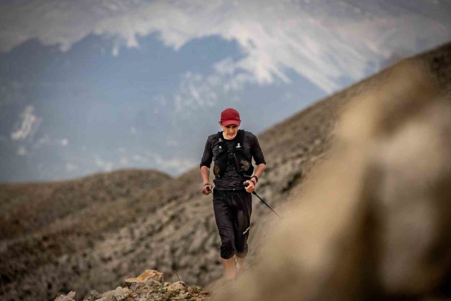 Kemer’de 11. Kez Düzenlenen Zorlu Yüksek Dağ Koşusu Rekorlarla Sona Erdi