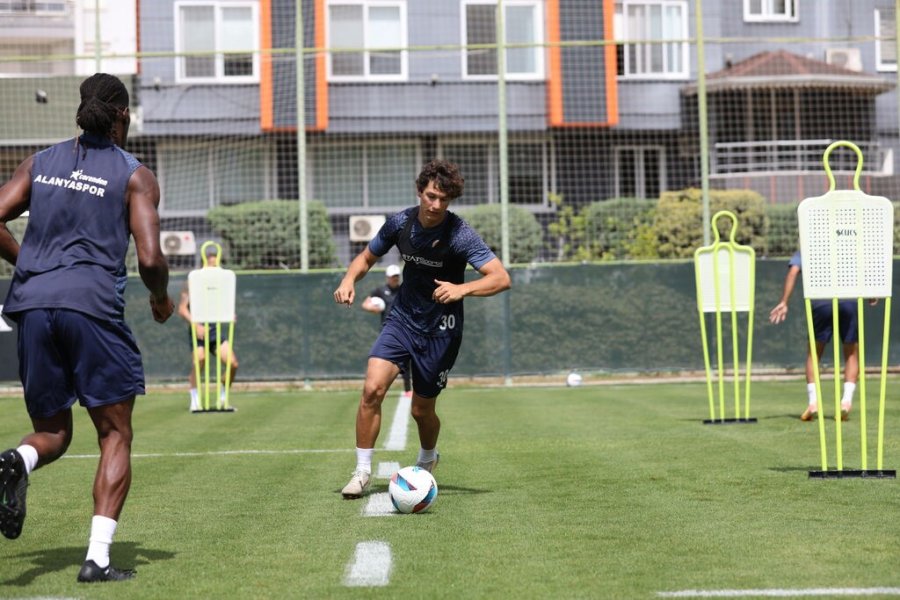Alanyaspor, Beşiktaş Maçı Hazırlıklarını Başladı