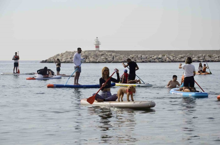 Akdeniz’de Özel Bireyler Kürek Sörfü Yaptı