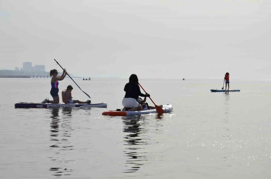 Akdeniz’de Özel Bireyler Kürek Sörfü Yaptı