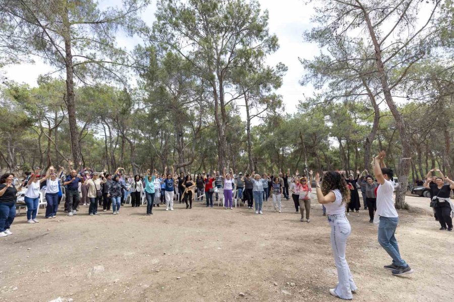Vatandaşlar, ’sağlık İçin Hareket Et Günü’nde Doğada Buluştu