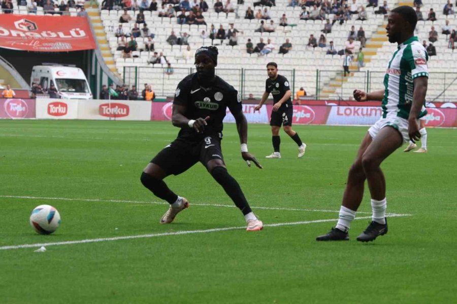 Trendyol Süper Lig: Konyaspor: 0 - Çaykur Rizespor 0 (ilk Yarı)
