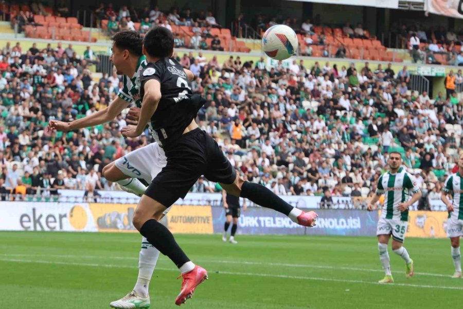 Trendyol Süper Lig: Konyaspor: 0 - Çaykur Rizespor 0 (ilk Yarı)