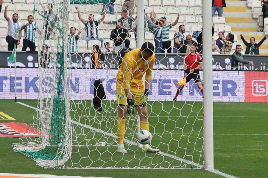 Trendyol Süper Lig: Konyaspor: 2 - Çaykur Rizespor. 1 (maç Sonucu)