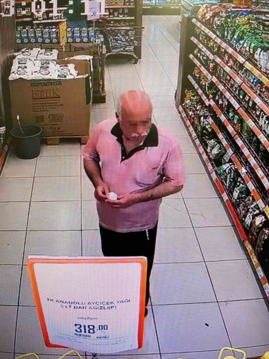 Torununa Muz Almak İsterken Cüzdanından Oldu