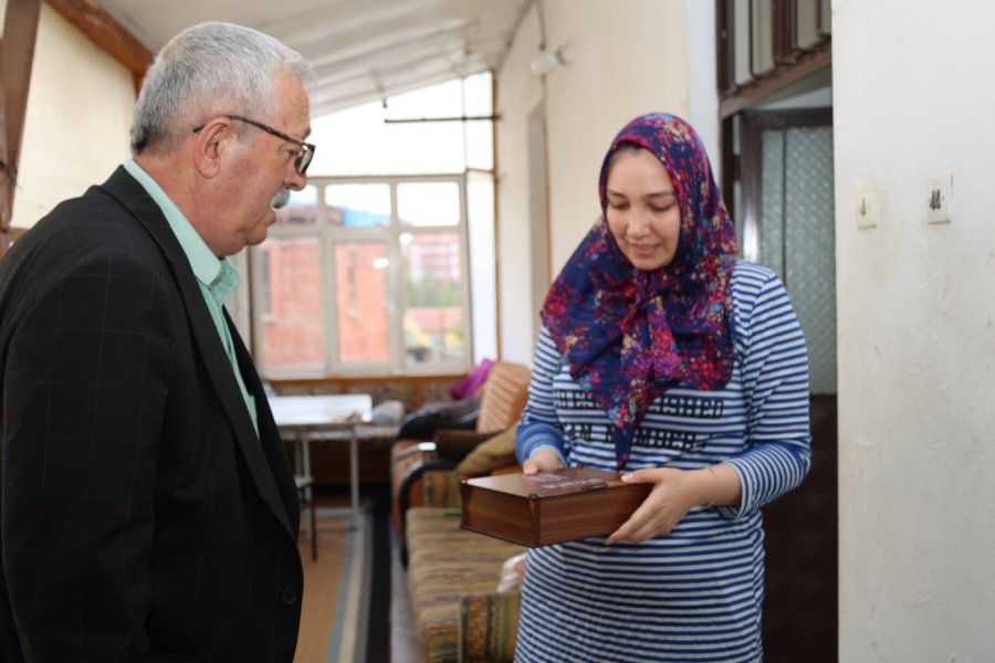 Başkan Metin Şehit Annelerini Unutmadı