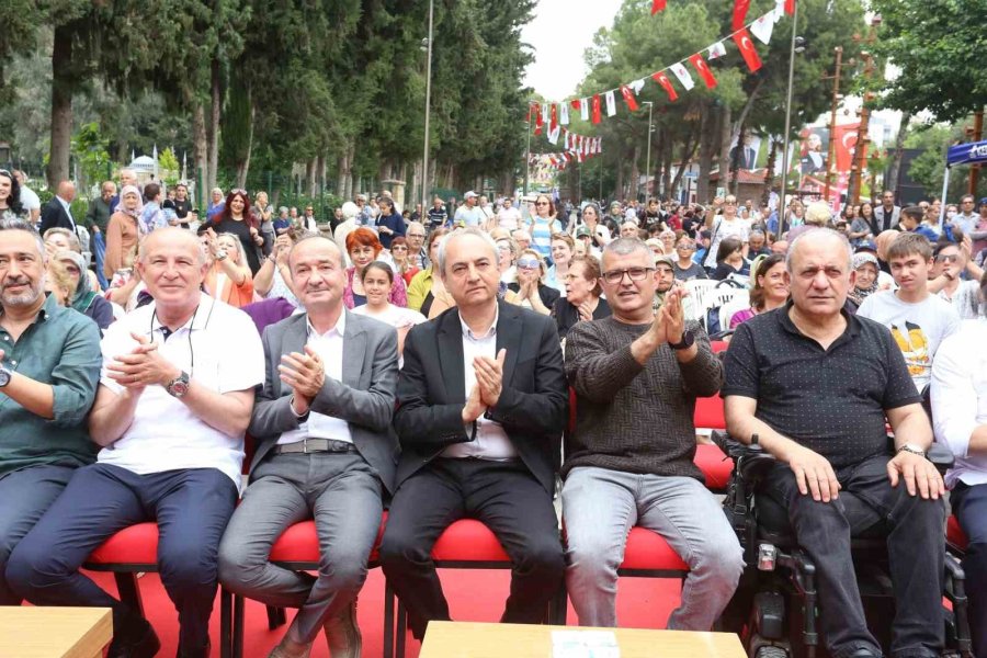 Dünya Çölyak Farkındalık Günü’nde 4 Bin Kişiye Glutensiz Aşure İkramı