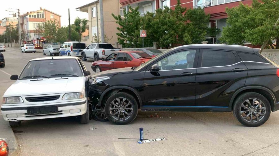 Cipin Çarptığı Motosikletin Sürücüsü Canını Son Anda Kurtardı