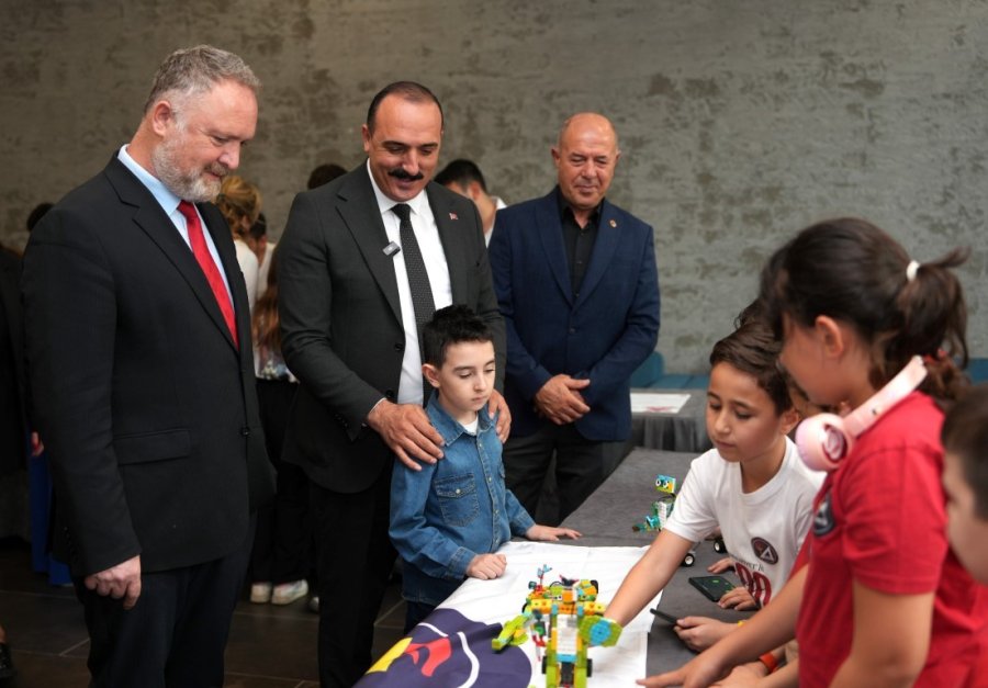 Konyaaltı Bilim Buluşmaları’nın İkincisi Düzenlendi