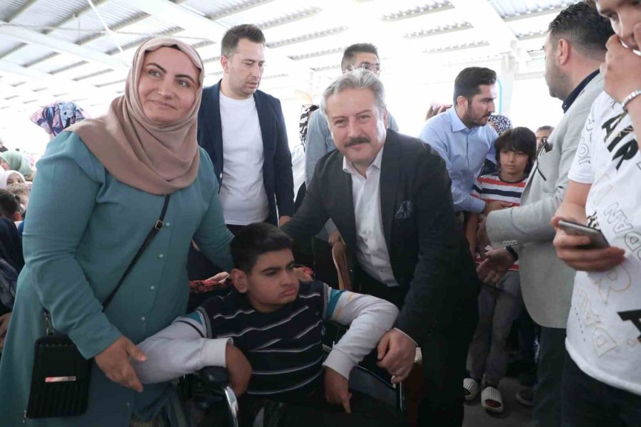 Melikgazi Belediyesi, Anneler Günü Şenliği İle Gönüllere Dokundu