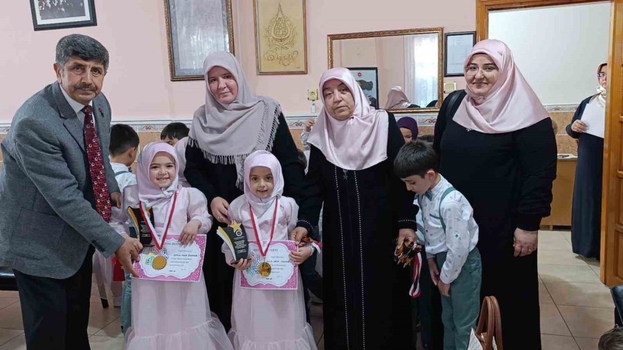 Anamur’da Kur’an İle Tanışan Minikler İçin Program Düzenlendi