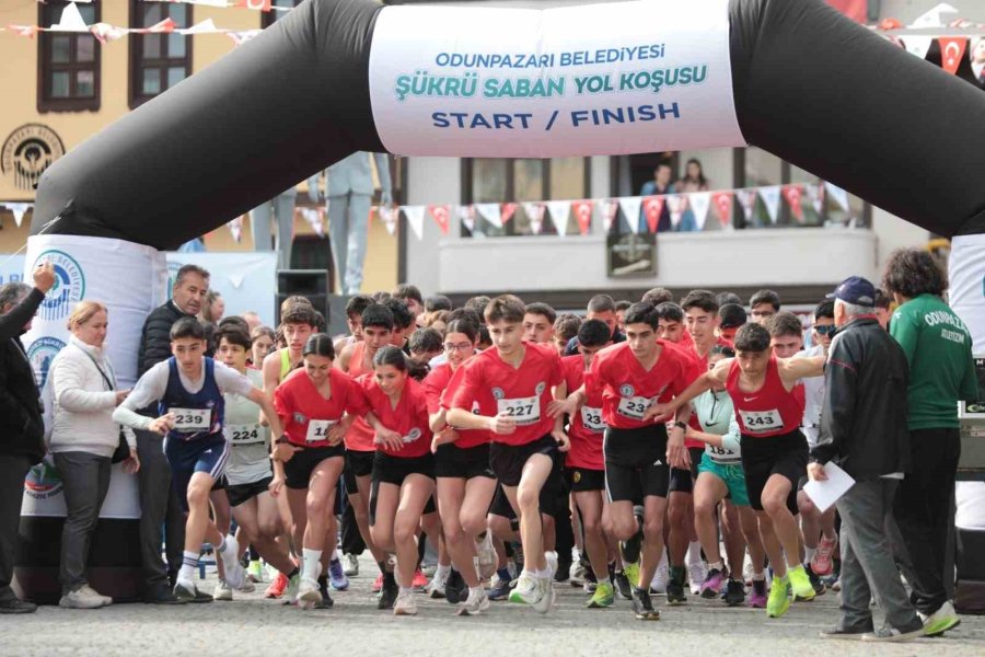 Şükrü Saban Yol Koşusu İkinci Kez Nefes Kesti