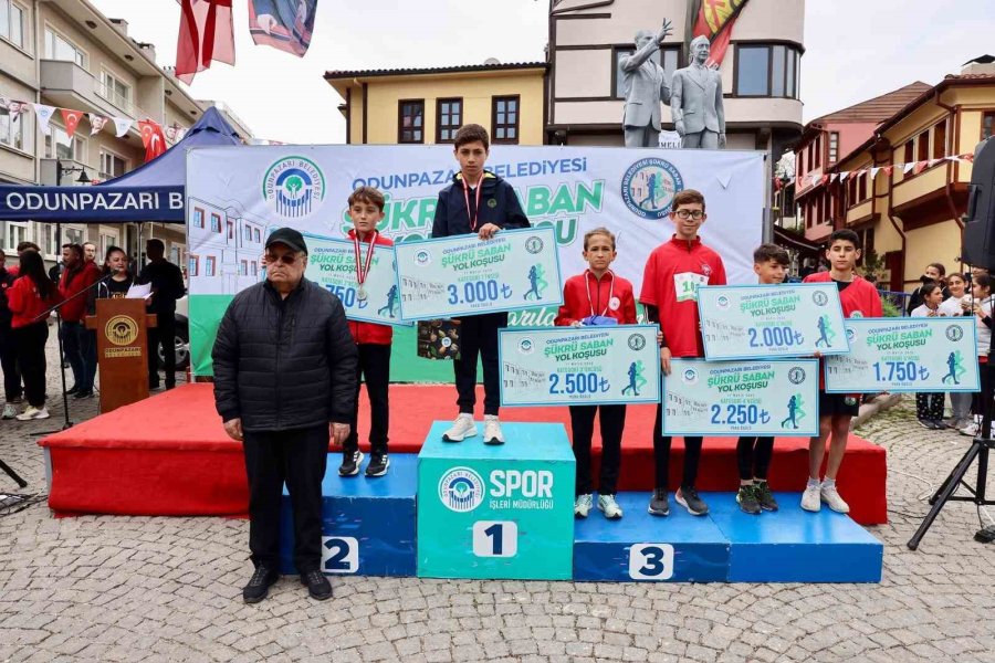 Şükrü Saban Yol Koşusu İkinci Kez Nefes Kesti