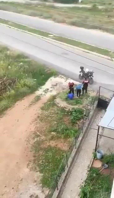 Vatandaşı Darbeden Polis Memurlarına Görevden Uzaklaştırma