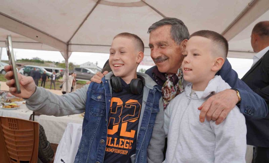 Alınca’da Hıdrellez Şenliği Düzenlendi