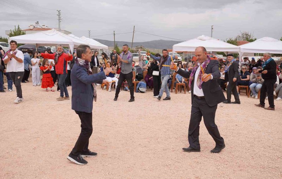 Alınca’da Hıdrellez Şenliği Düzenlendi