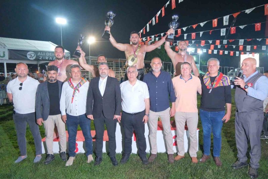 Serik’te Başpehlivan Cengizhan Şimşek Oldu