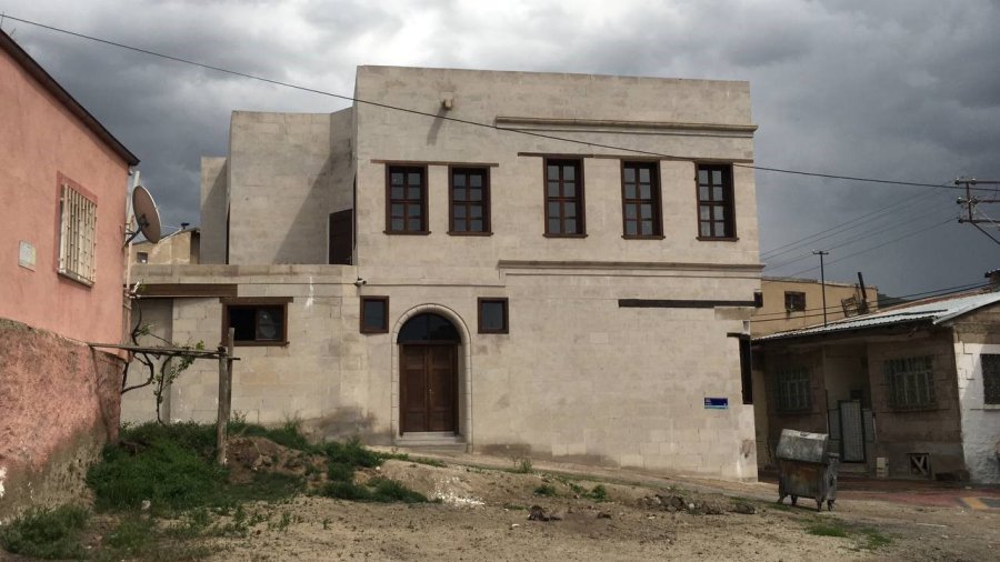 Papa’nın Kayserili Olduğu İddiası Vatandaşları Şaşırttı