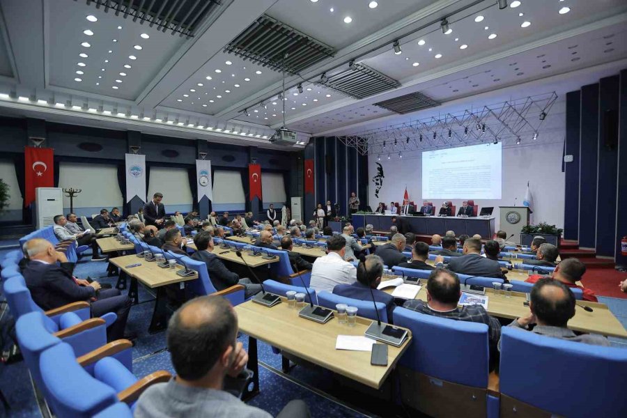 Büyükşehir Meclisi’nde 82 Madde Karara Bağlandı