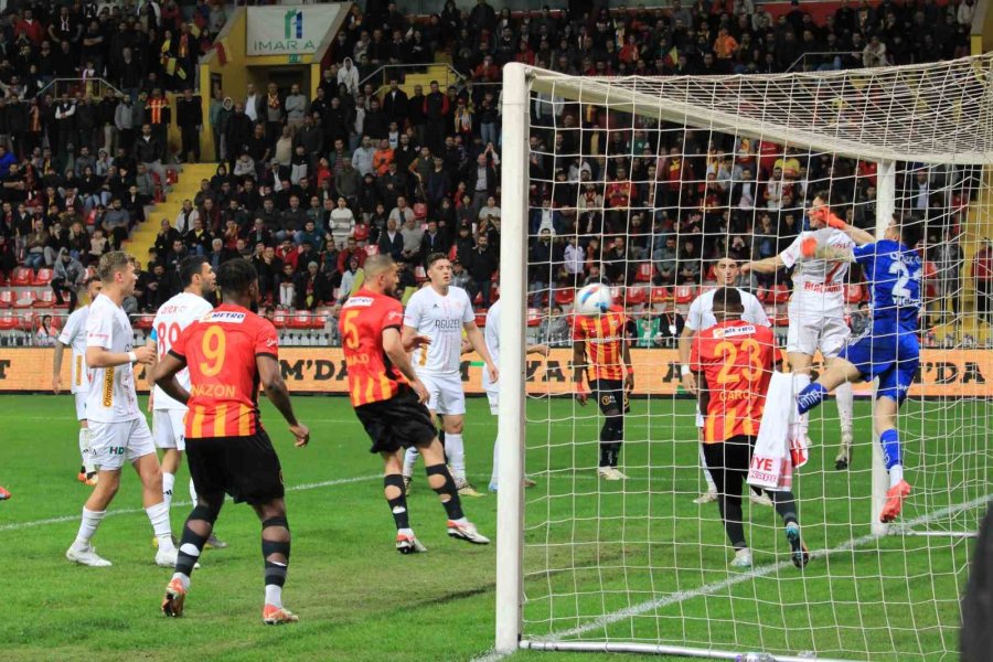 Trendyol Süper Lig: Kayserispor: 3 - Antalyaspor: 1 (maç Sonucu)