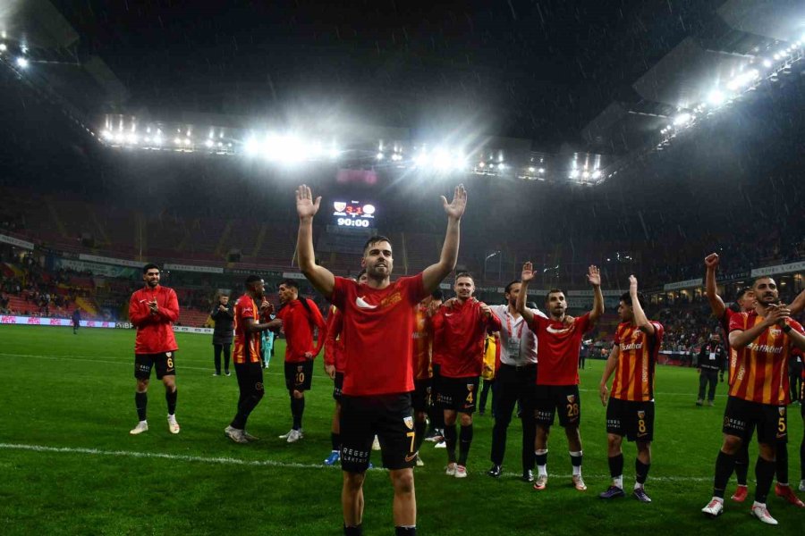 Trendyol Süper Lig: Kayserispor: 3 - Antalyaspor: 1 (maç Sonucu)