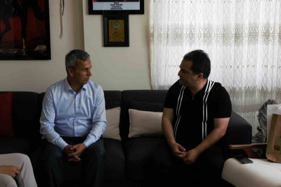 Kepez’de, Şehit Annelerini Unutulmadı