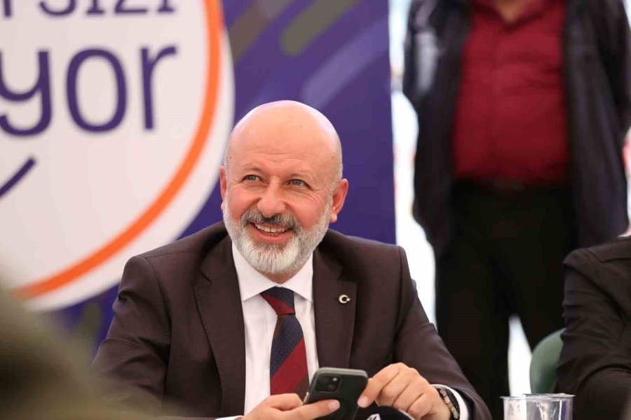 Başkan Çolakbayrakdar, "gece Gündüz Demeden Kocasinan’ın Her Mahallesindeyiz"