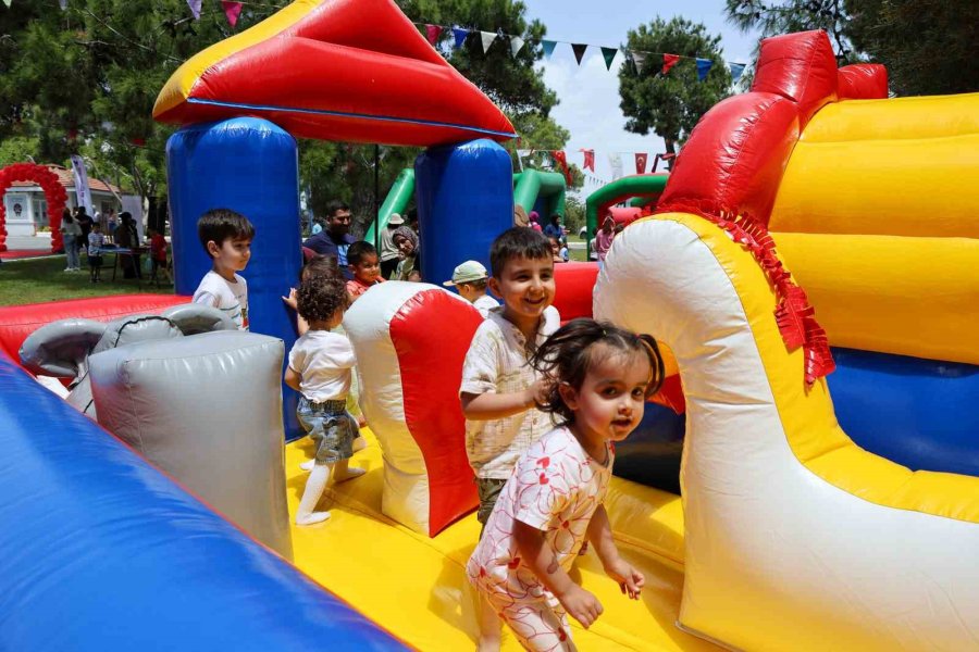 Manavgat Belediyesi’nden Anneler Günü’ne Özel Renkli Etkinlik