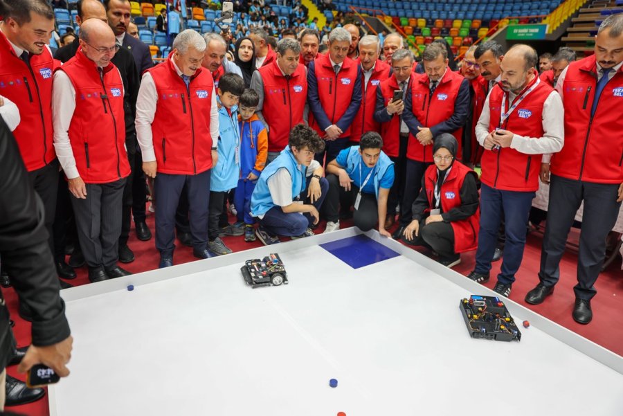 Teknoloji Rüzgarı Selçuklu’da Esiyor