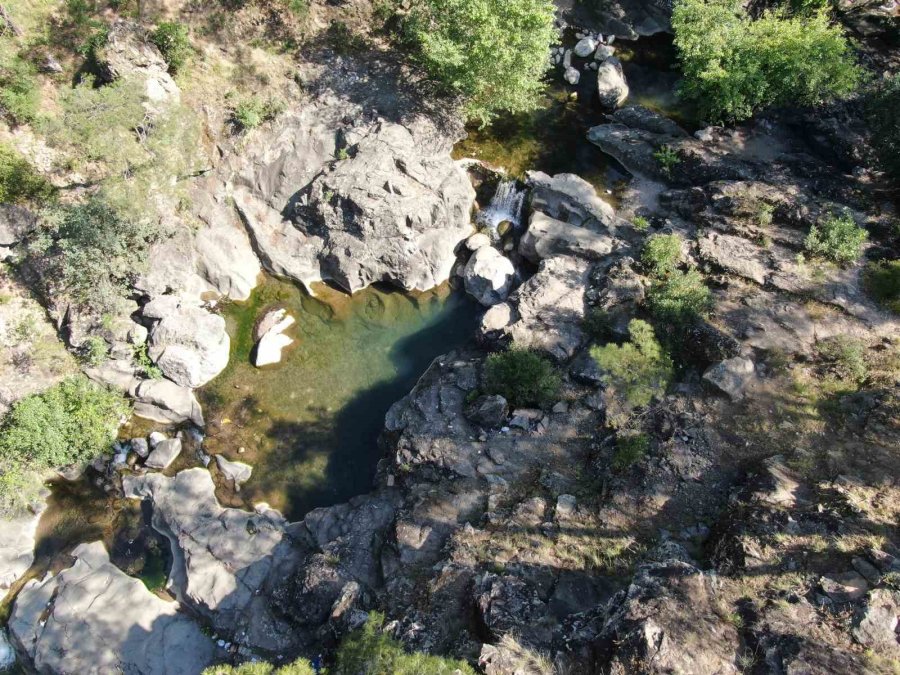 Antalya’da Şehre Yakın Doğa Alanlarında Taşıma Kapasitesi Alarmı