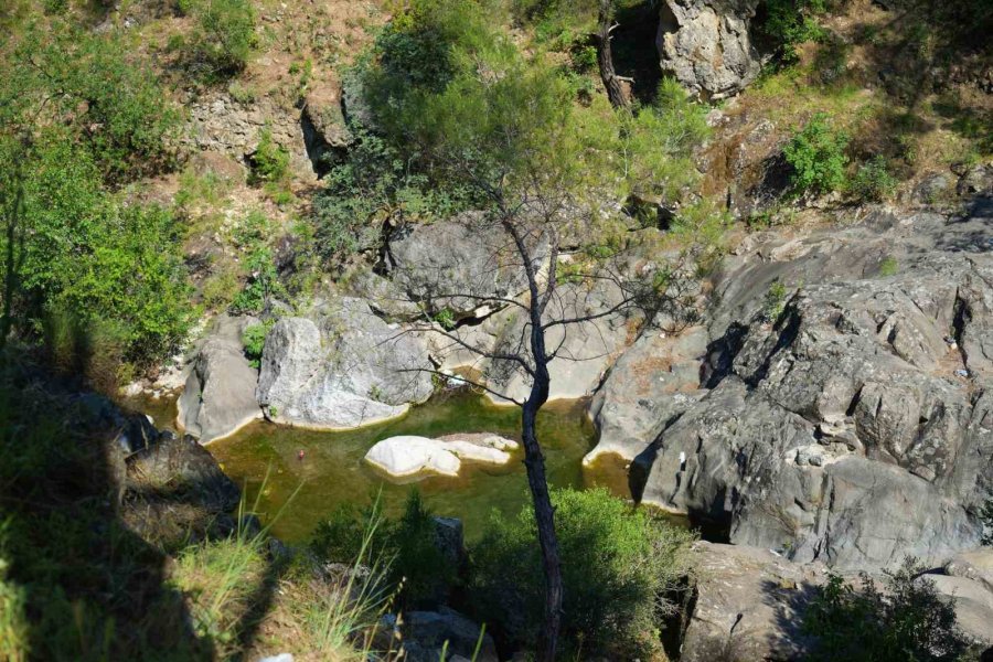 Antalya’da Şehre Yakın Doğa Alanlarında Taşıma Kapasitesi Alarmı