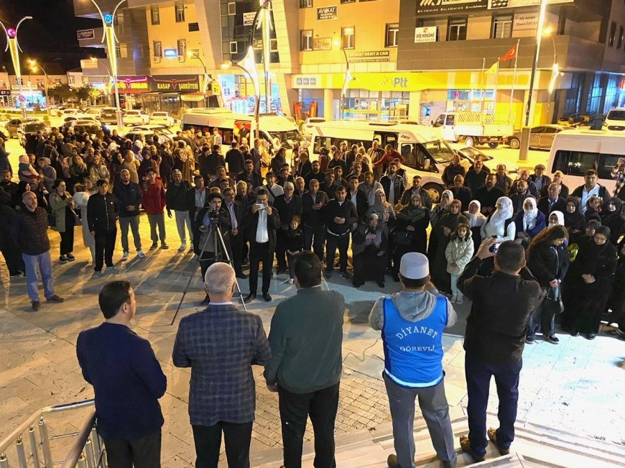 Kulu’da Hacı Adayları Dualarla Uğurlandı