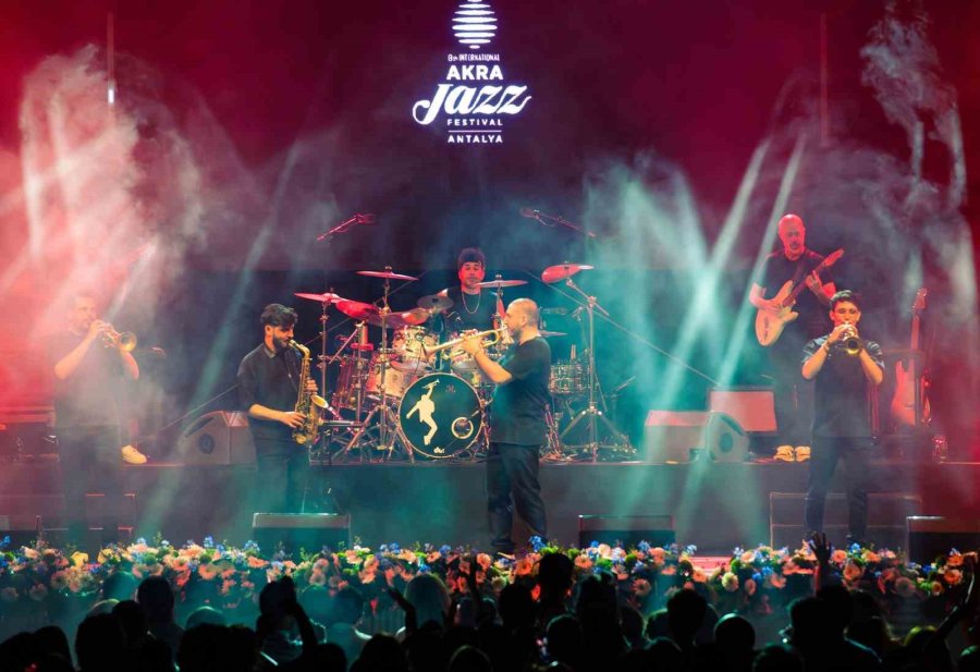 8. Antalya Akra Caz Festivali "ıbrahim Maalouf" İle Başladı