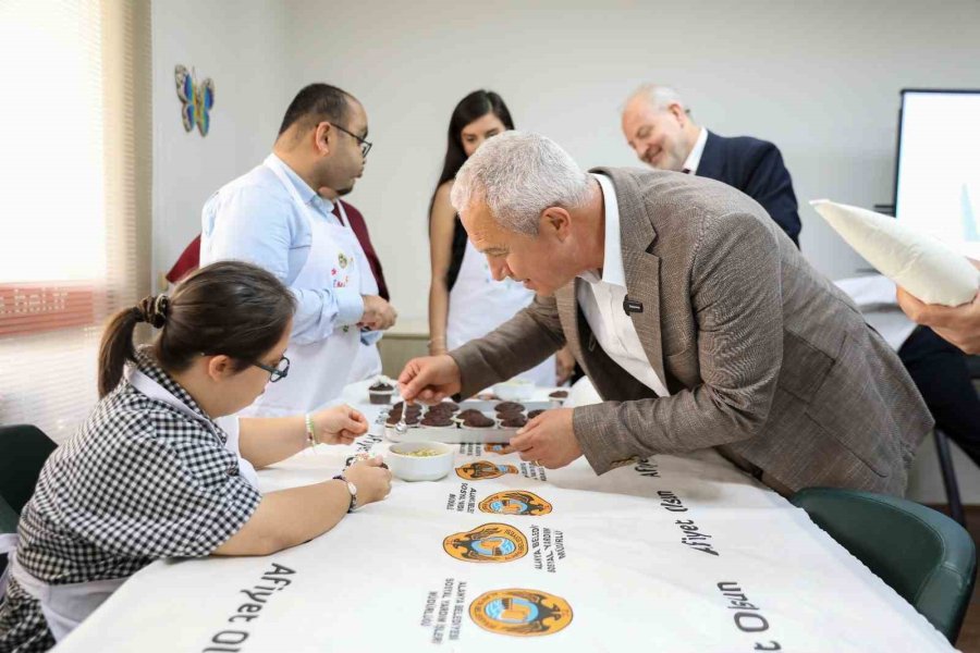 Alanya Belediyesi’nden Engelliler Haftası’nda Çifte Açılış