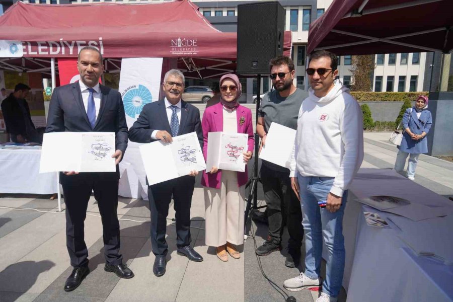 18 Üniversite Niğde’de Açılan Fuarda Tanıtıldı