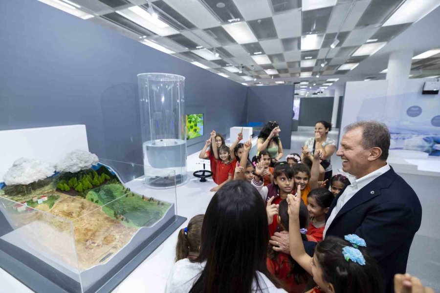 Mersin Büyükşehir Belediyesi Kenti İklim Krizine Dirençli Hale Getiriyor